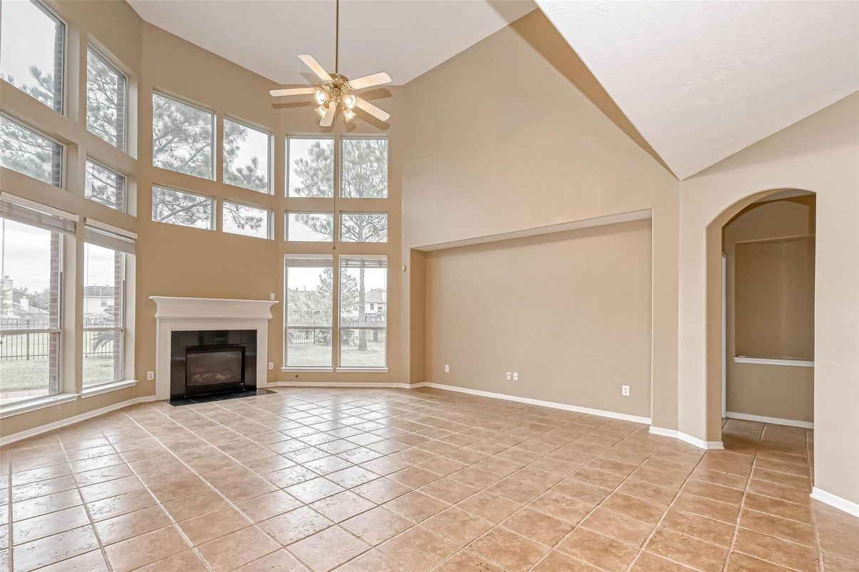 Empty room, Fireplace, Interior
