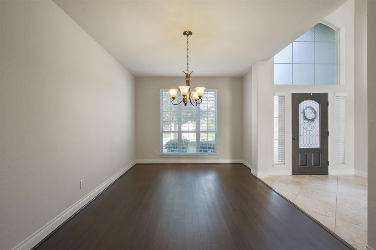 Chandelier, Empty room, Interior, Wood Texture Flooring