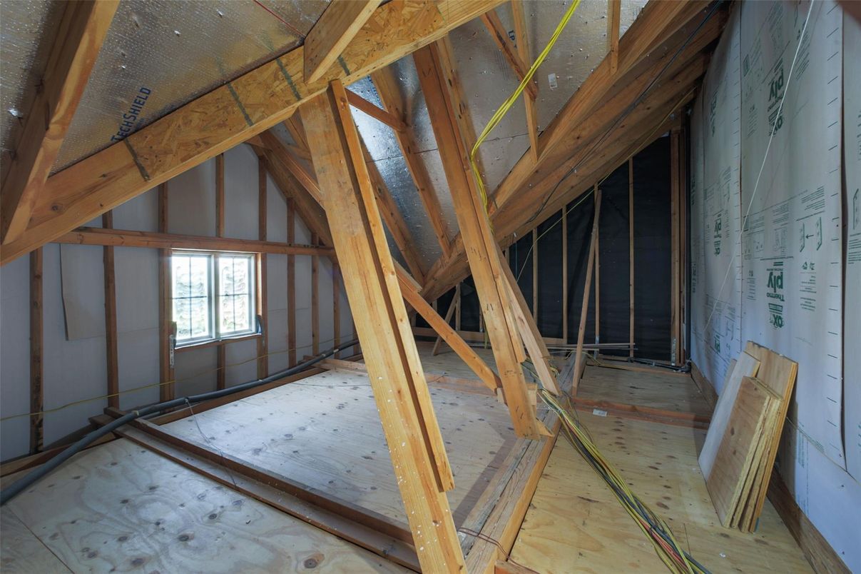 Empty room, Interior, Wooden Beams, Wooden Ceilings, Wooden Walls