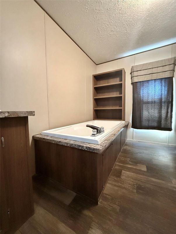 Bathroom, Interior, Wood Texture Flooring