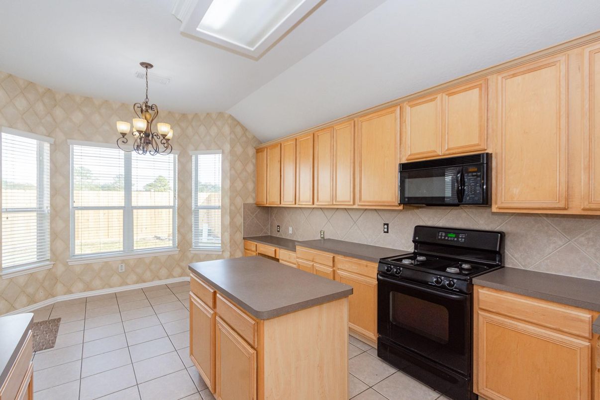 Chandelier, Interior, Kitchen