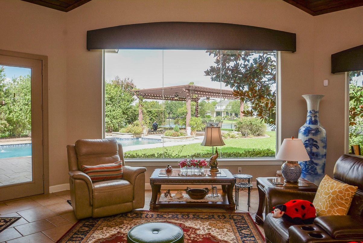 Interior, Living room