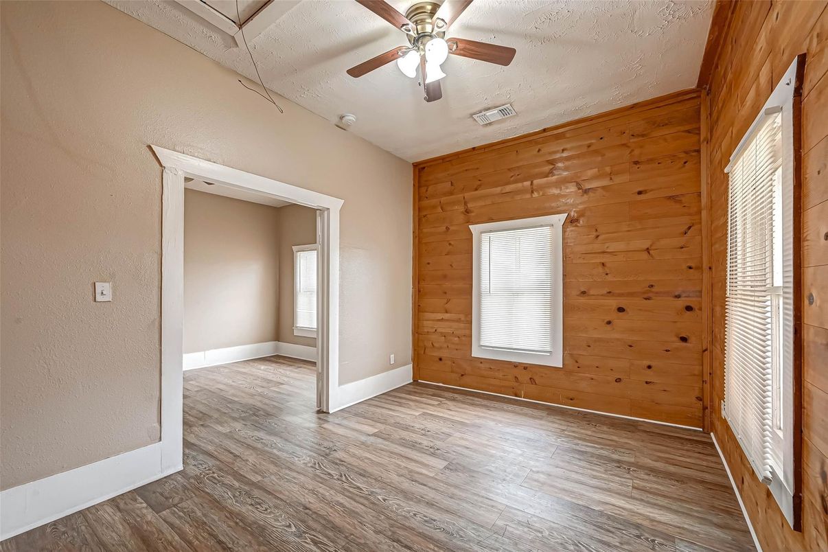 Empty room, Interior, Wood Texture Flooring, Wooden Walls