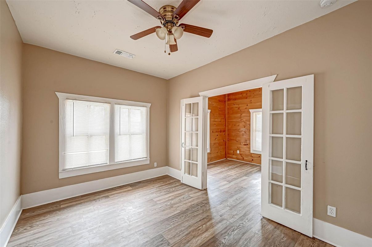 Empty room, Interior, Wood Texture Flooring, Wooden Walls