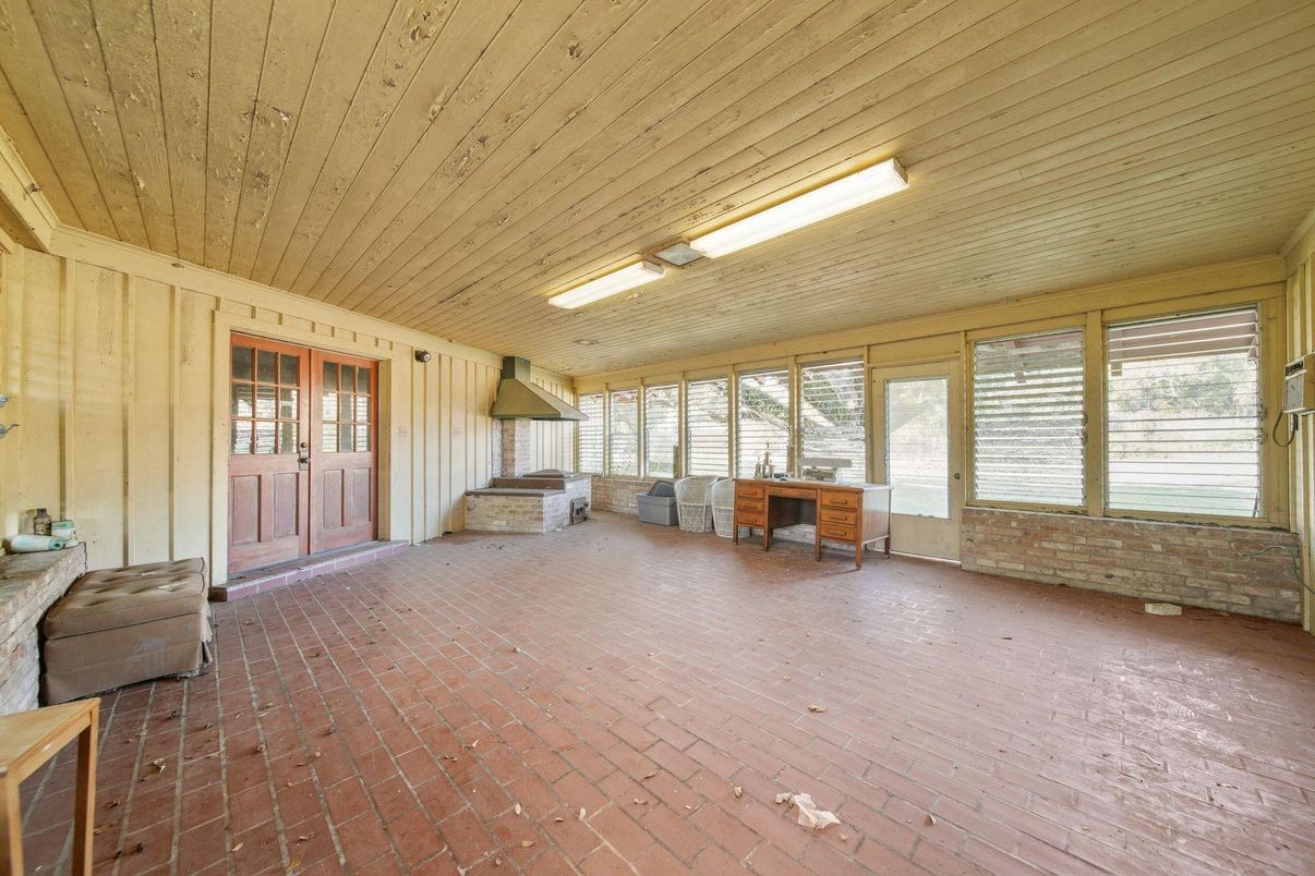 Interior, Wooden Ceilings