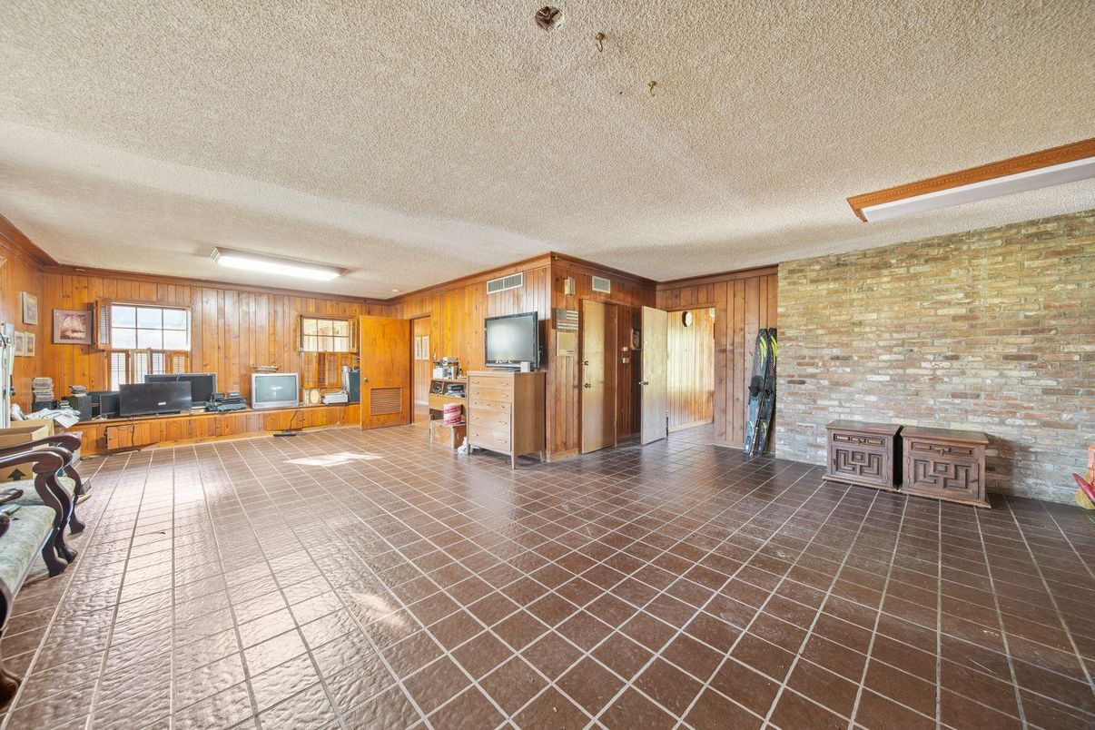 Interior, Stone Walls, Wooden Walls