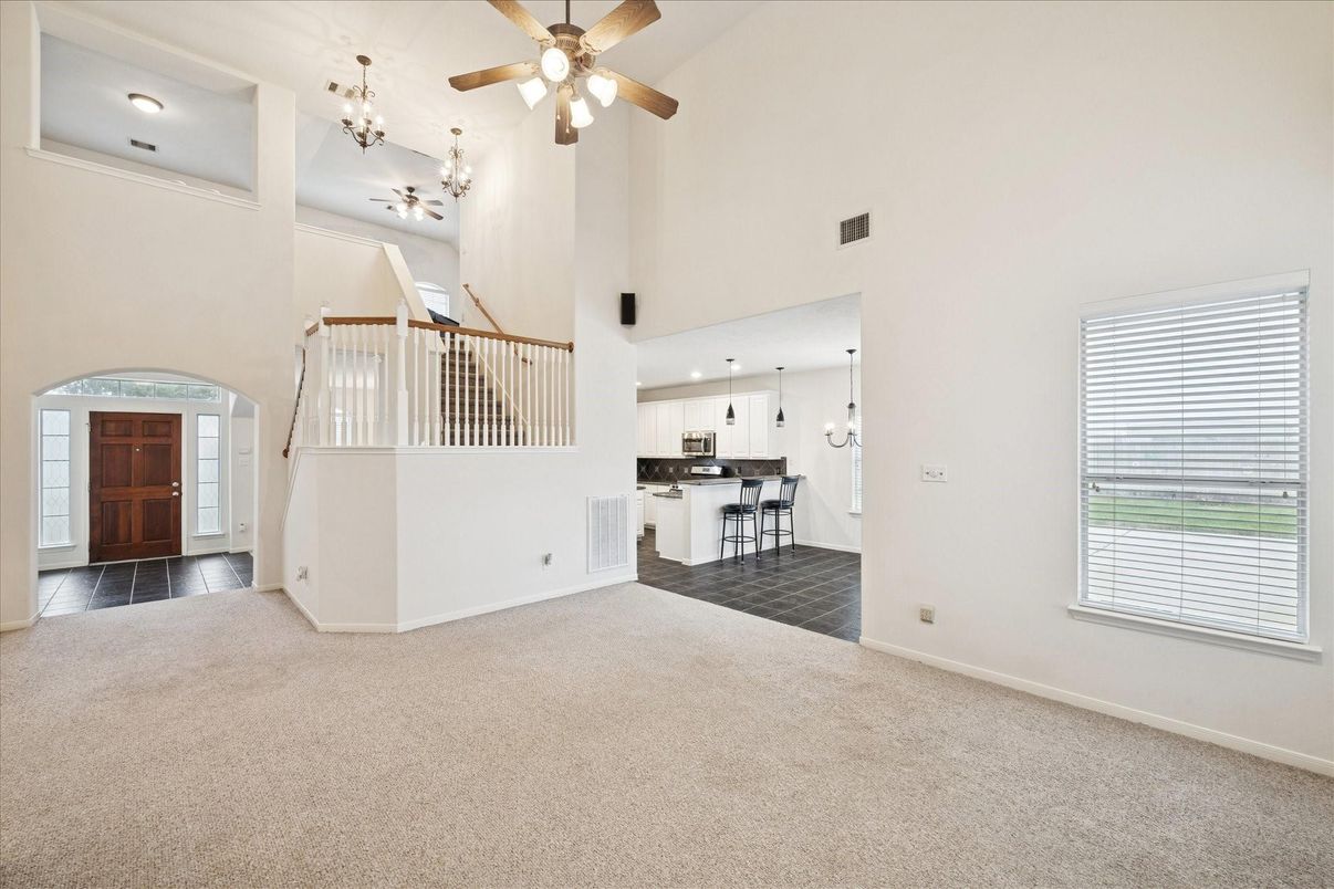 Chandelier, Interior, Kitchen, Pendant Lights, Recessed Lighting