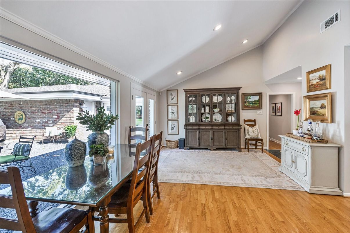Dining room, Interior, Recessed Lighting, Wood Texture Flooring