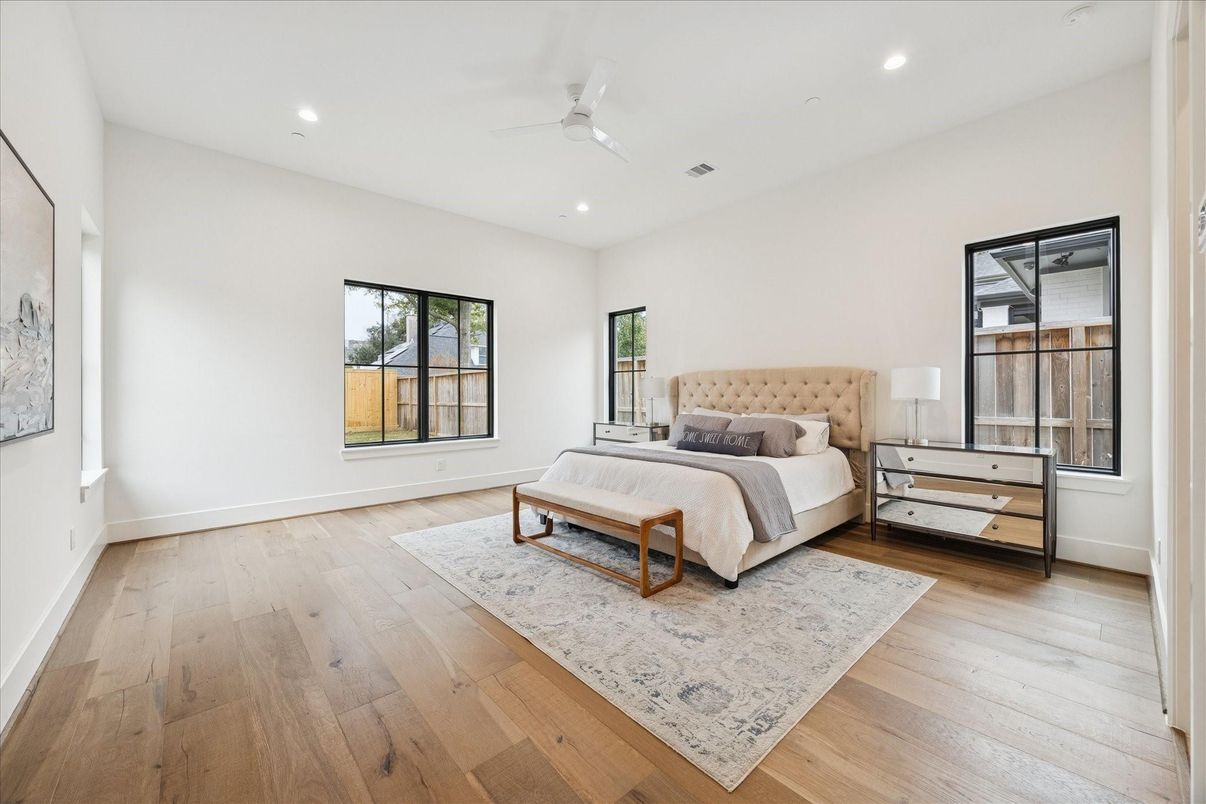 Bedroom, Interior, Recessed Lighting, Wood Texture Flooring