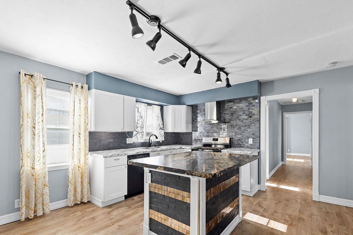 Interior, Kitchen, Wood Texture Flooring