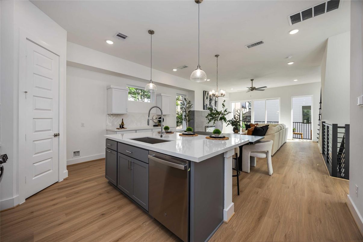 Dining room, Interior, Kitchen, Pendant Lights, Recessed Lighting, Wood Texture Flooring
