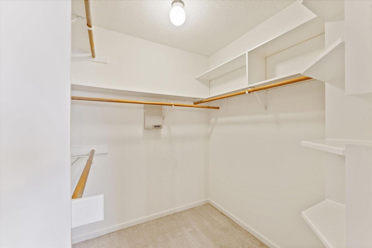 Interior, Walk-in Closets