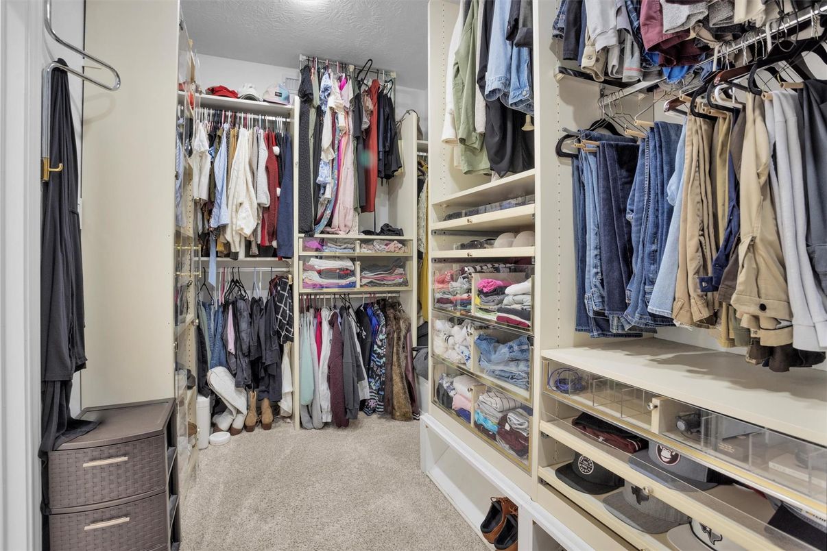 Interior, Walk-in Closets