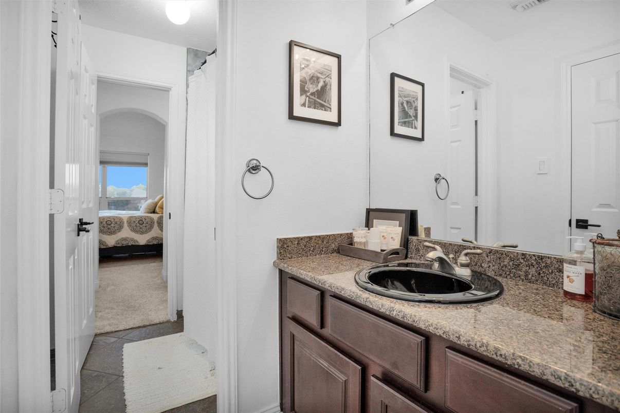 Bathroom, Bedroom, Interior