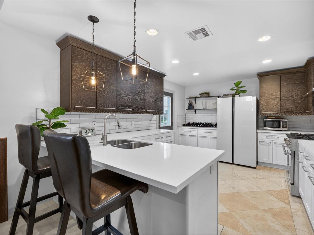 Interior, Kitchen, Pendant Lights, Recessed Lighting