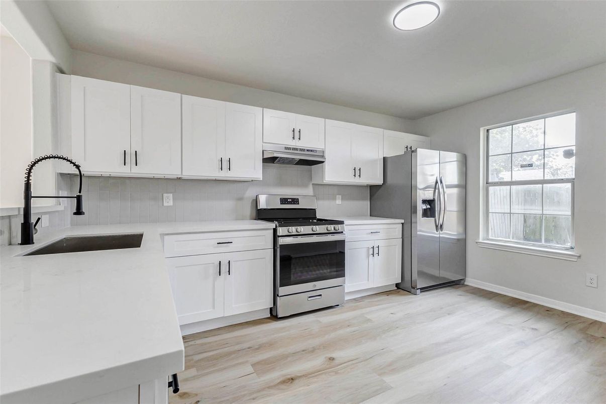 Interior, Kitchen, Stainless Steel Appliances, Wood Texture Flooring