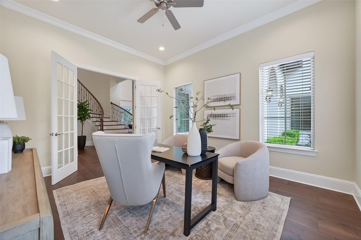 Home Office, Interior, Recessed Lighting, Wood Texture Flooring