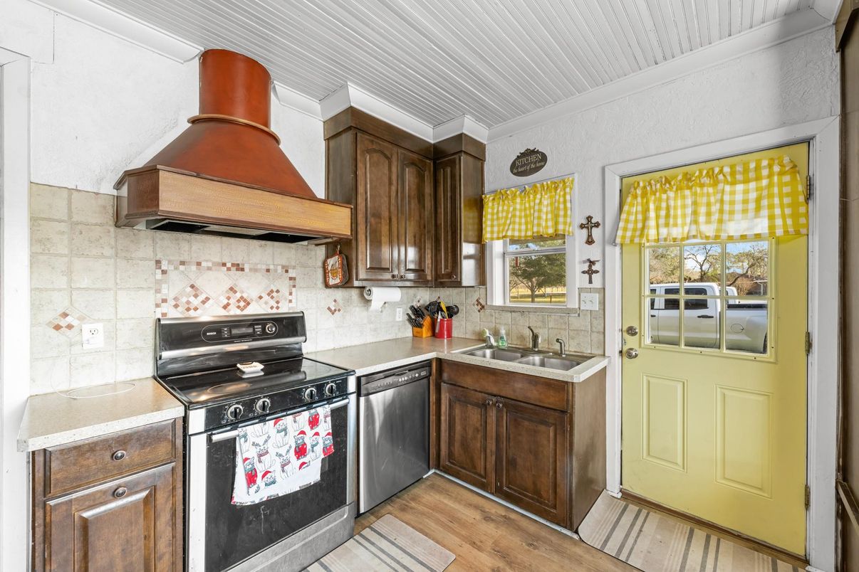 Interior, Kitchen, Wood Texture Flooring