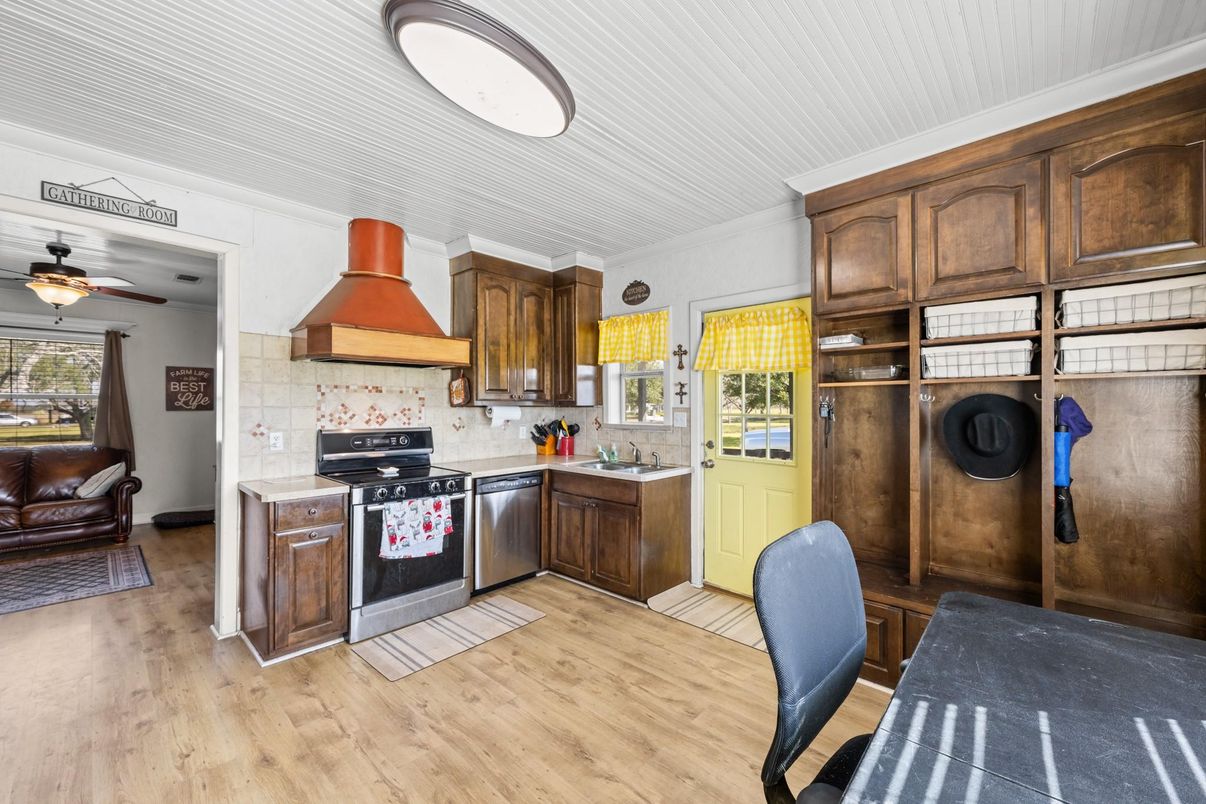 Interior, Kitchen, Stainless Steel Appliances, Wood Texture Flooring
