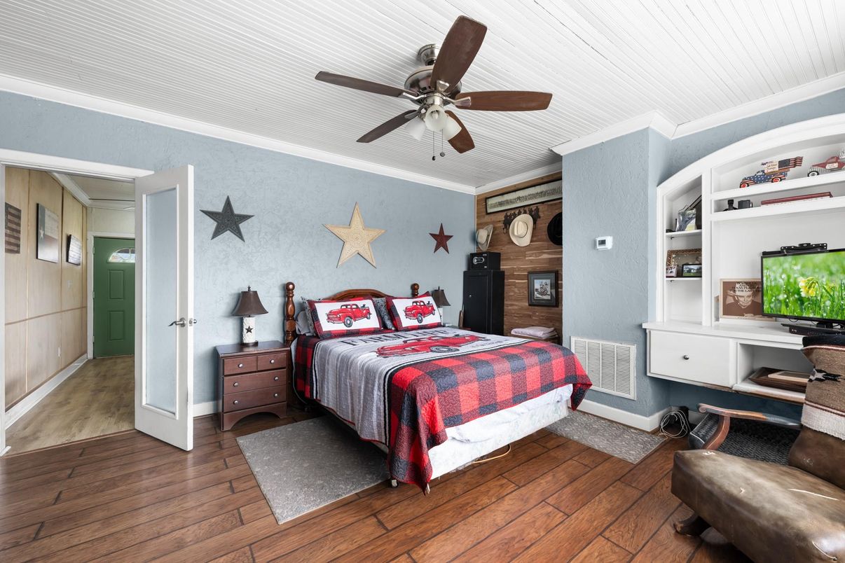 Bedroom, Interior, Wood Texture Flooring
