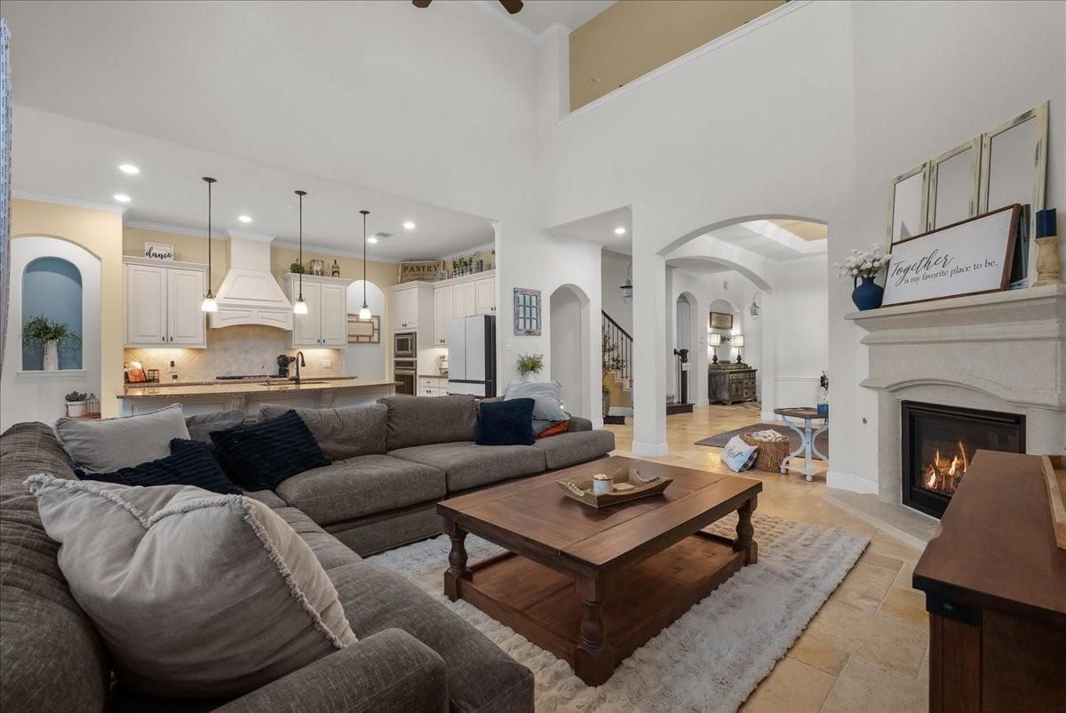 Fireplace, Interior, Kitchen, Living room, Pendant Lights, Recessed Lighting