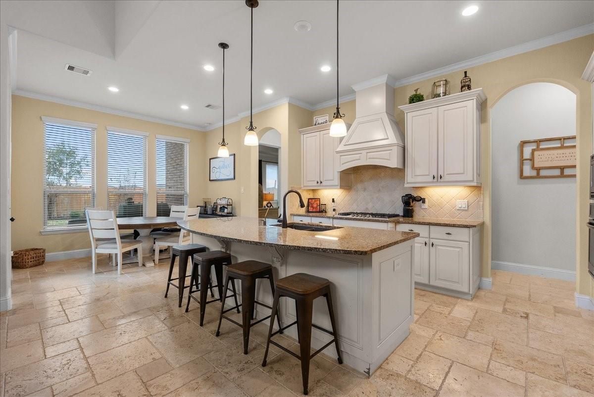 Dining room, Interior, Kitchen, Pendant Lights, Recessed Lighting