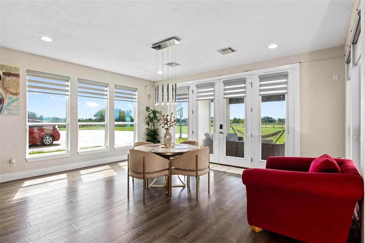 Dining room, Interior, Living room, Pendant Lights, Recessed Lighting, Water, Wood Texture Flooring