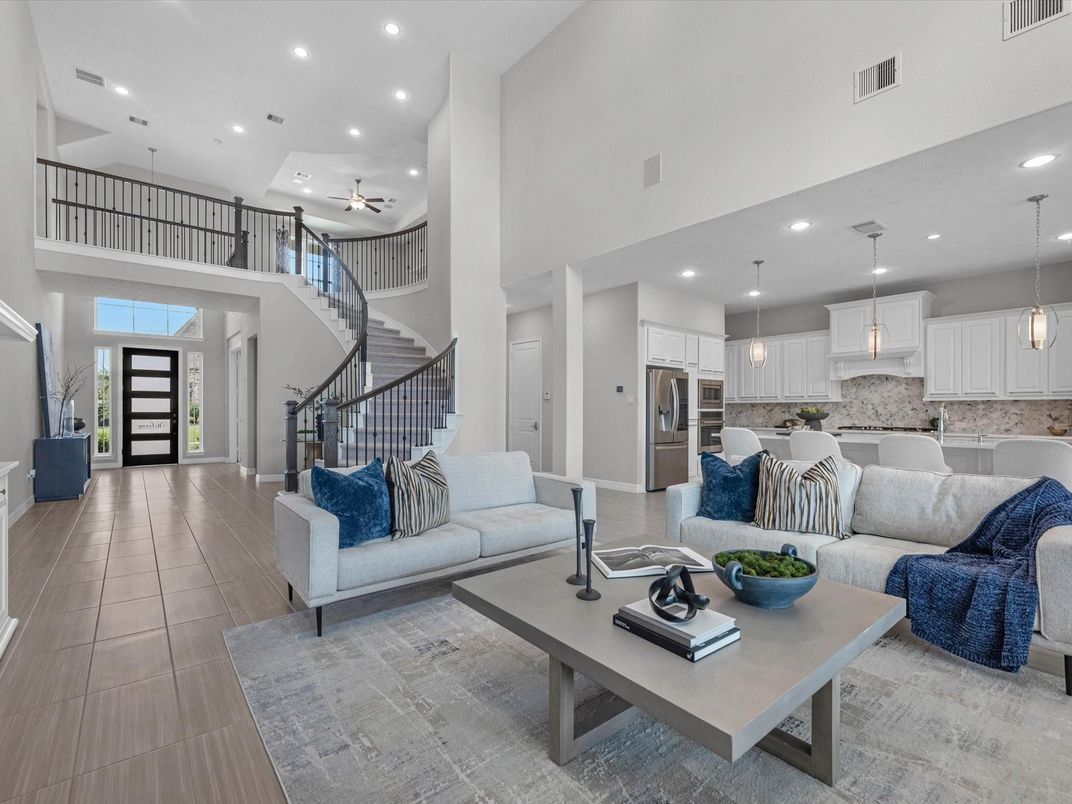 Interior, Kitchen, Living room, Pendant Lights, Recessed Lighting, Stainless Steel Appliances, Wood Texture Flooring