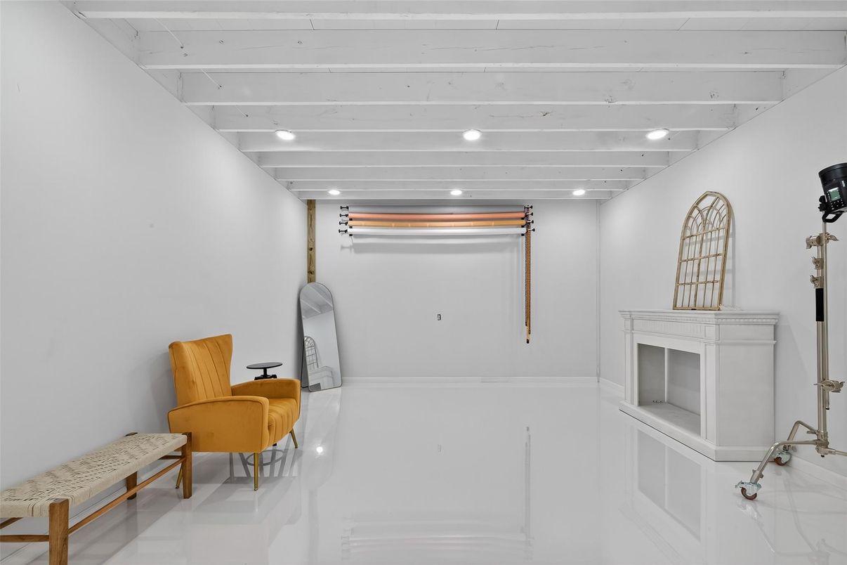 Interior, Recessed Lighting