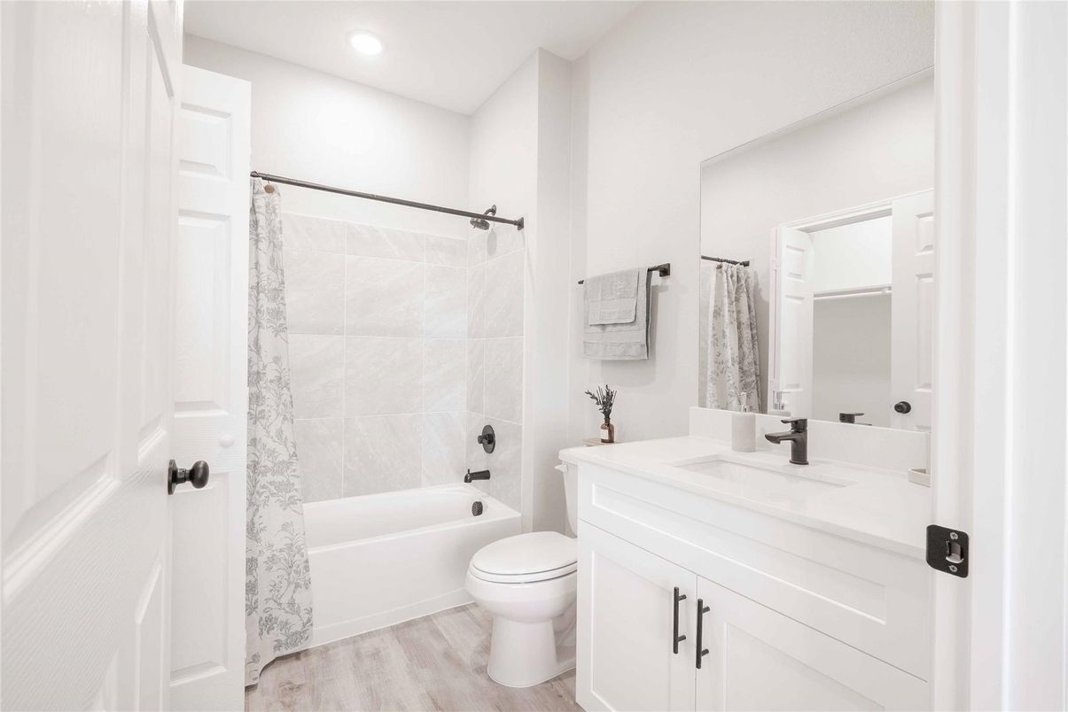 Bathroom, Interior, Recessed Lighting, Wood Texture Flooring