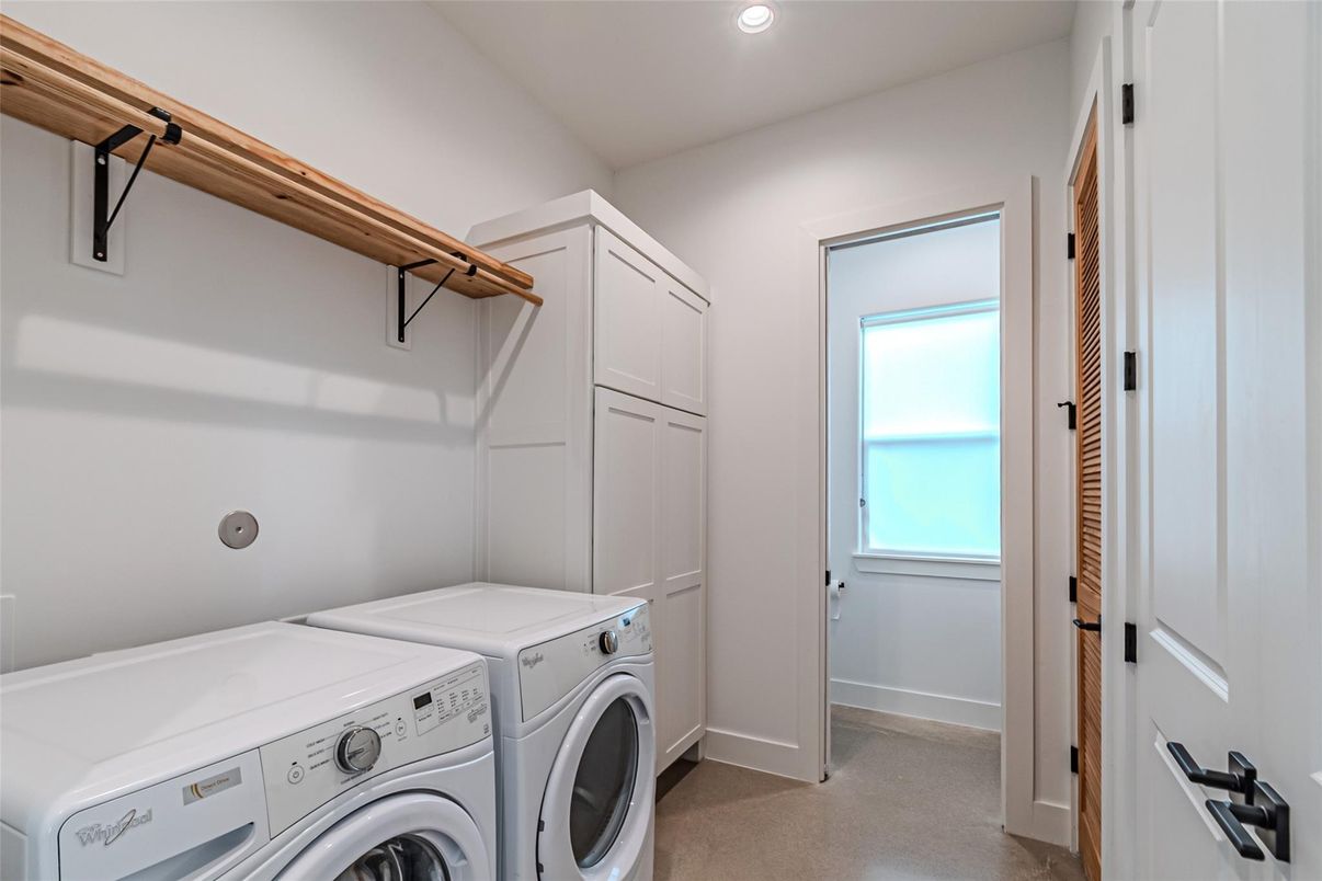Interior, Recessed Lighting, Washer