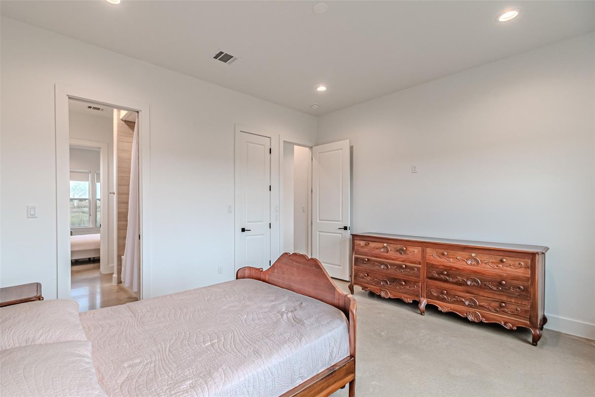 Bedroom, Interior, Recessed Lighting