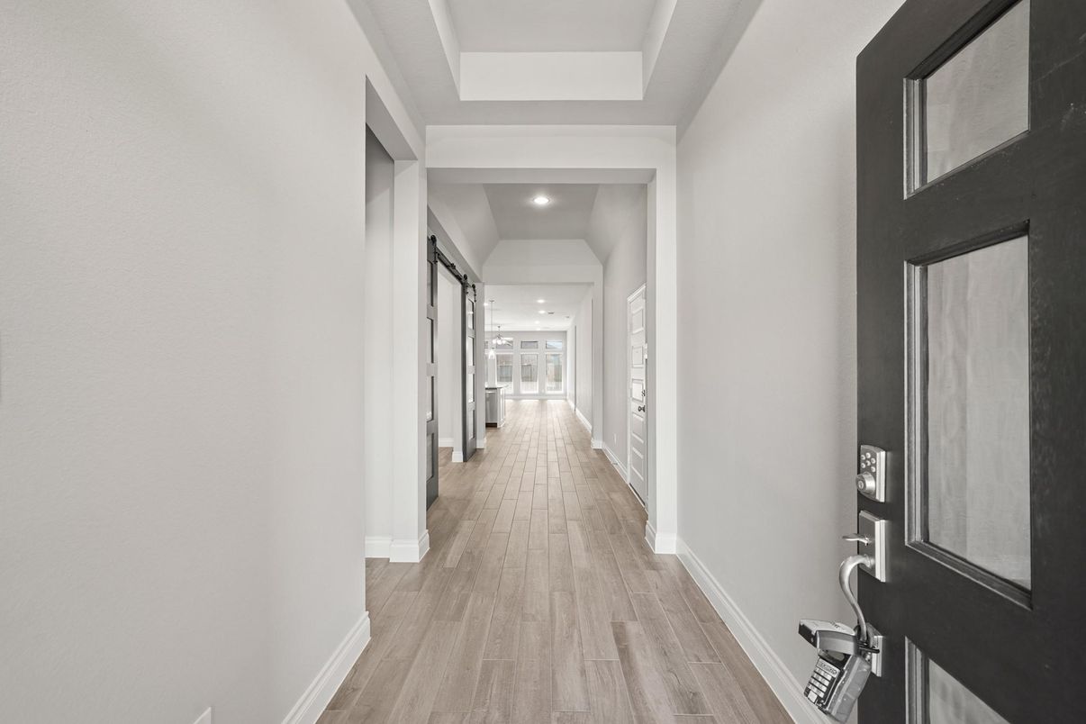 Interior, Recessed Lighting, Wood Texture Flooring