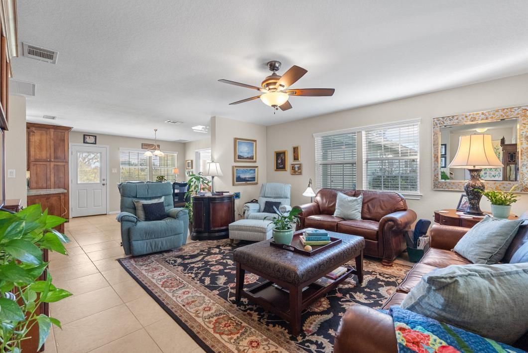 Interior, Living room, Pendant Lights