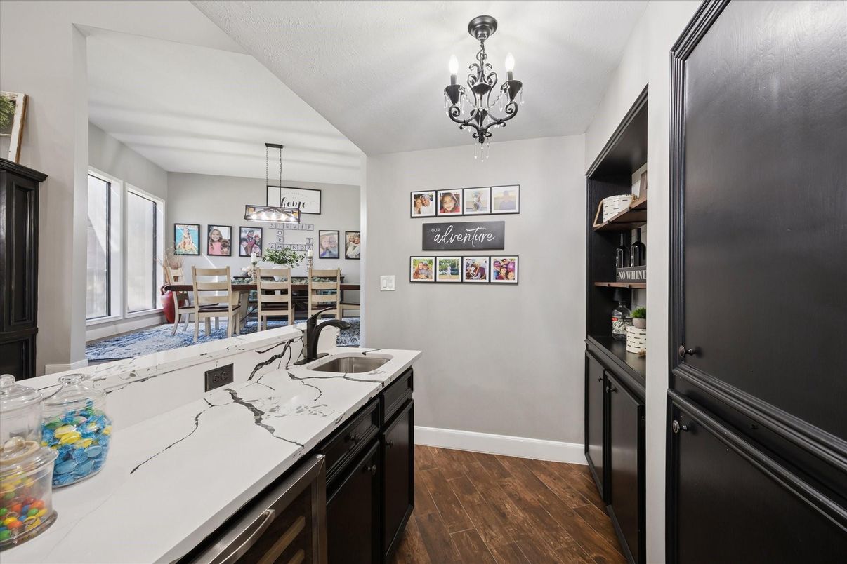 Chandelier, Dining room, Interior, Pendant Lights, Wood Texture Flooring