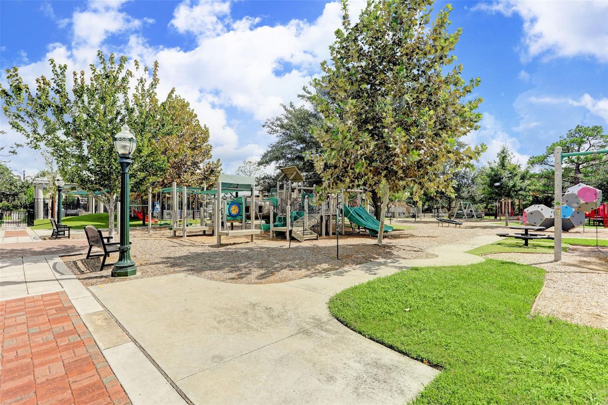 Backyard, Exterior, Playground