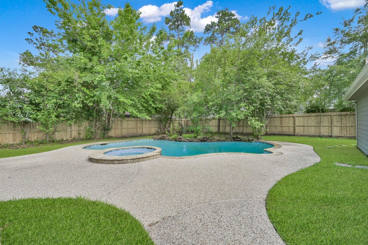 Backyard, Exterior, Pool