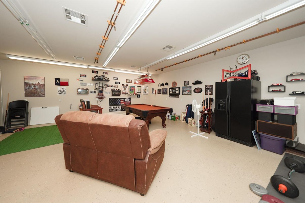 Billiard Table, Game Room, Interior, Living room