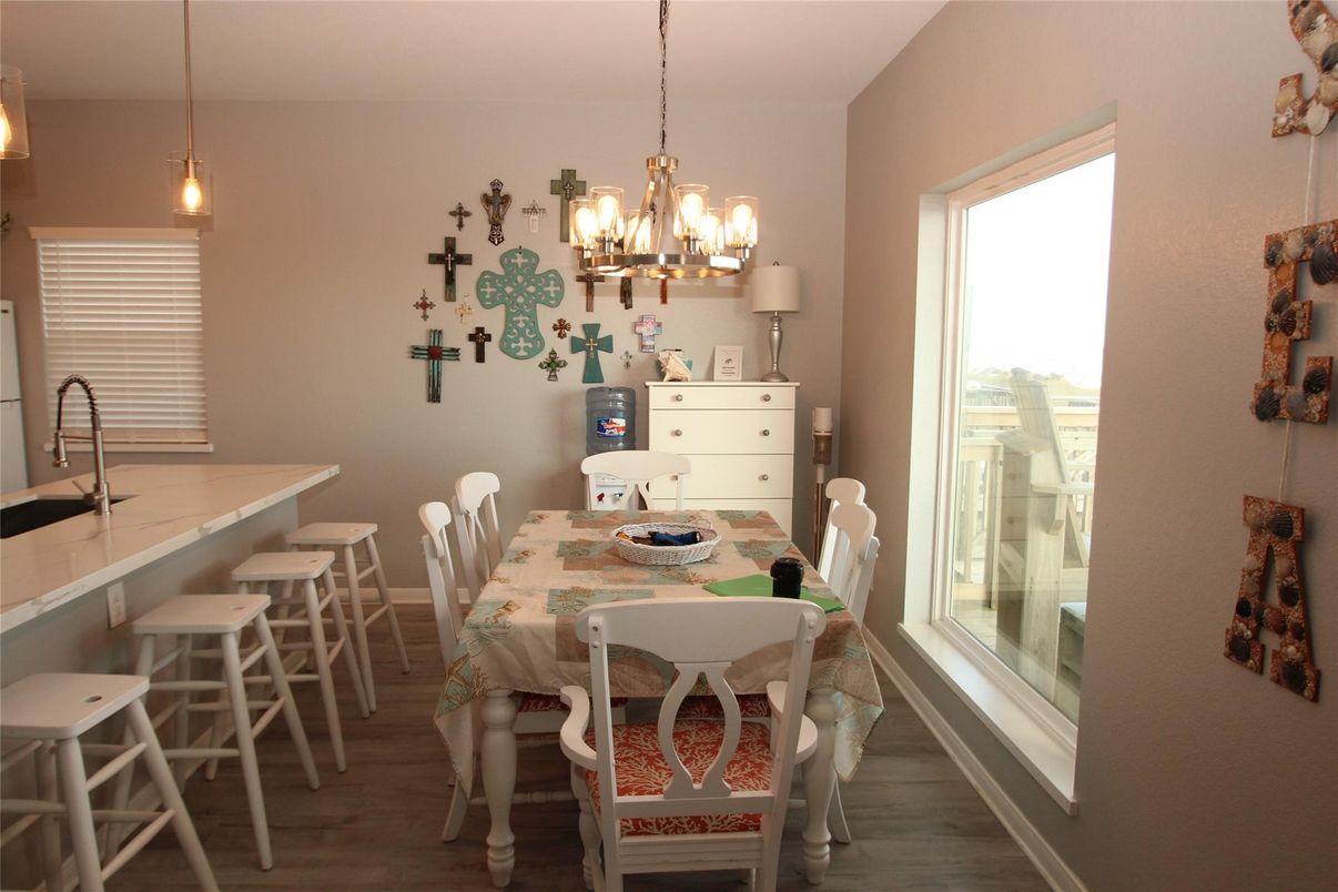 Chandelier, Dining room, Interior, Pendant Lights, Wood Texture Flooring