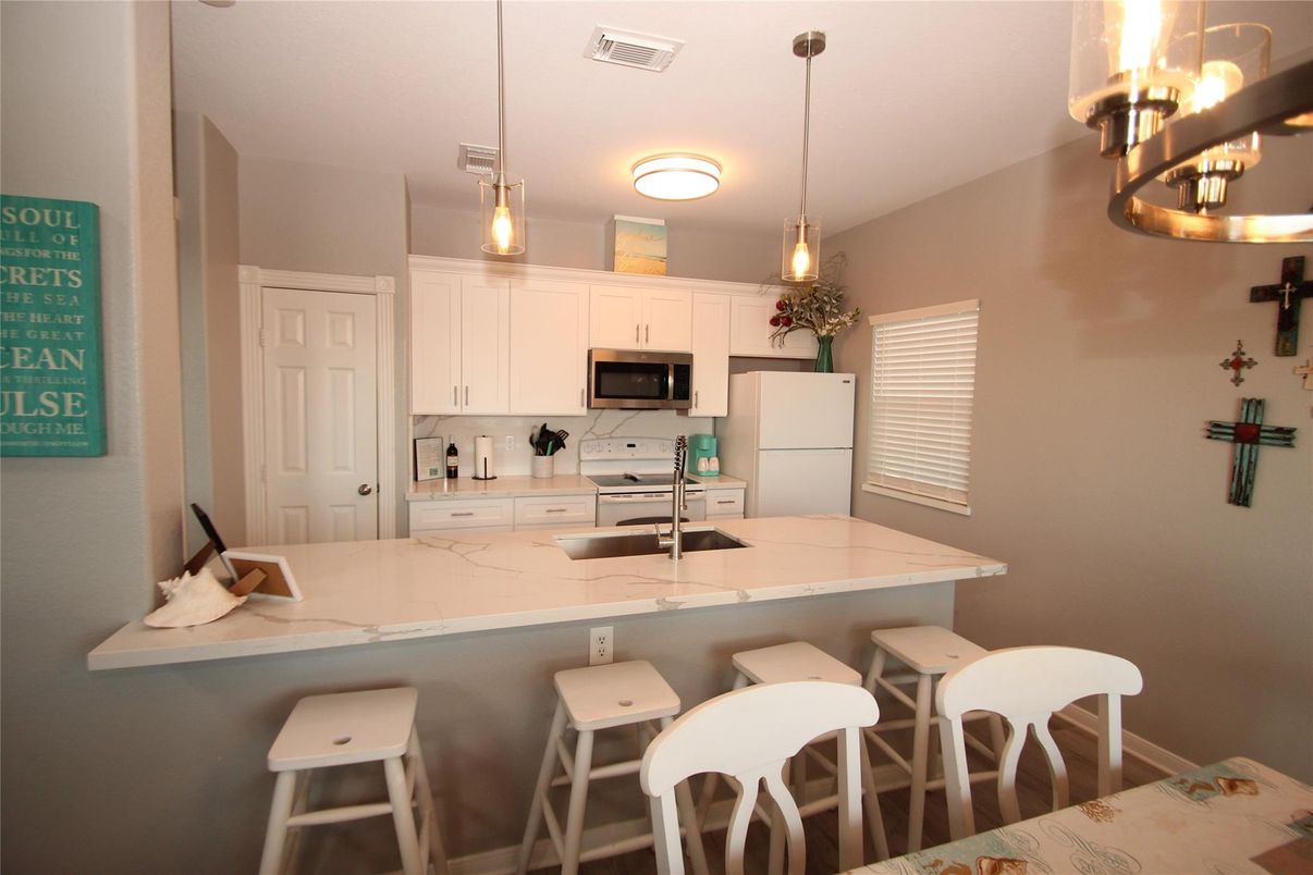 Interior, Kitchen, Pendant Lights