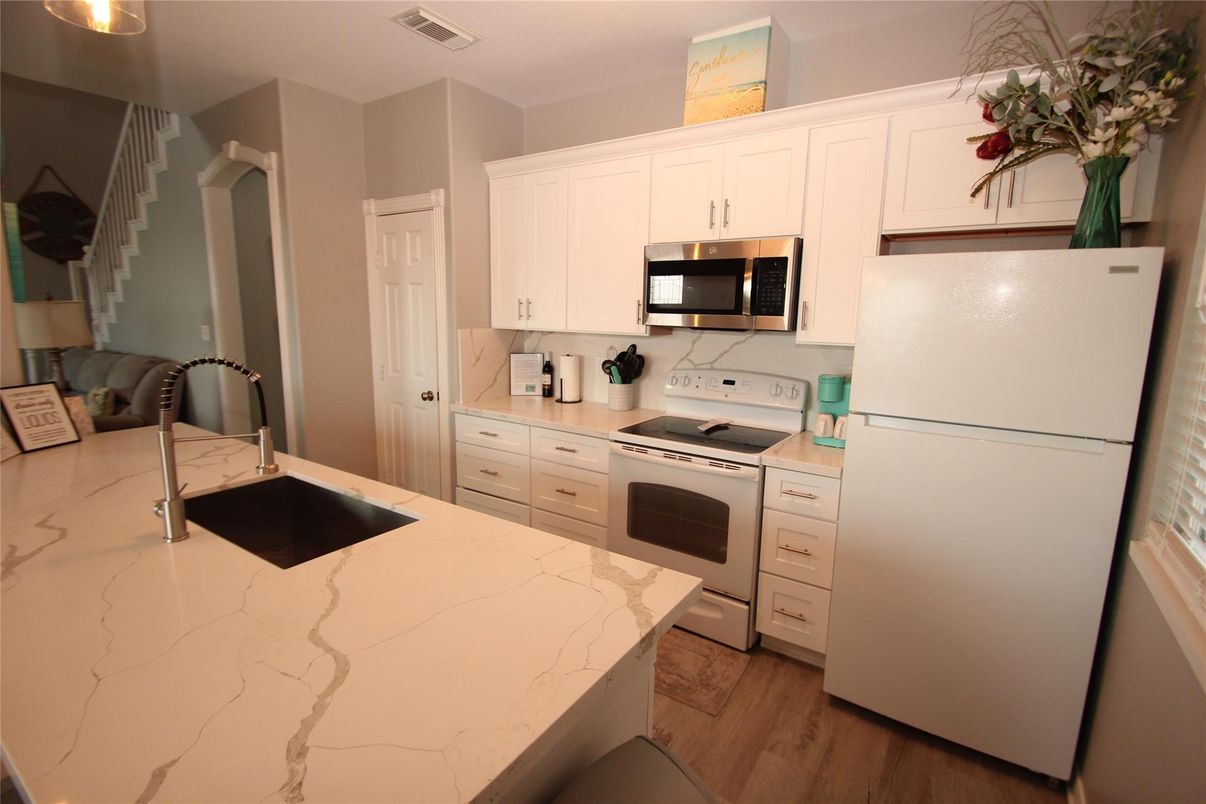 Interior, Kitchen, Wood Texture Flooring