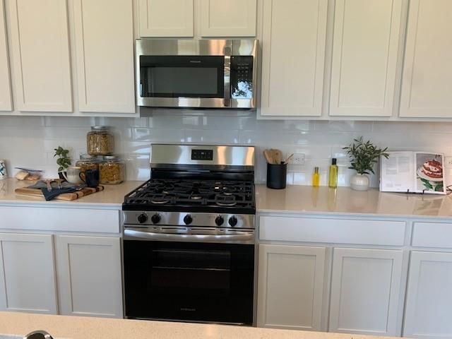 Interior, Kitchen, Stainless Steel Appliances