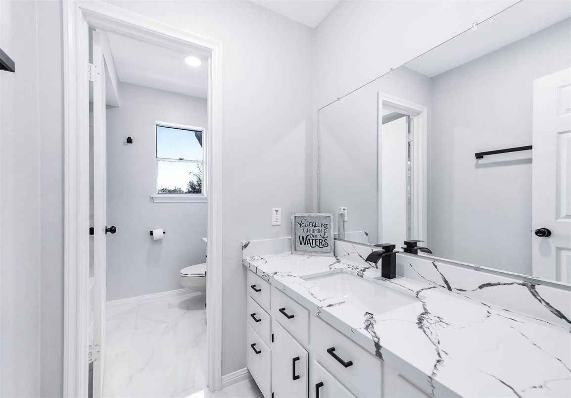 Bathroom, Dual Sink Vanities, Interior, Marble, Recessed Lighting