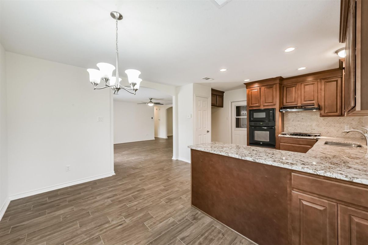 Chandelier, Interior, Kitchen, Recessed Lighting, Wood Texture Flooring