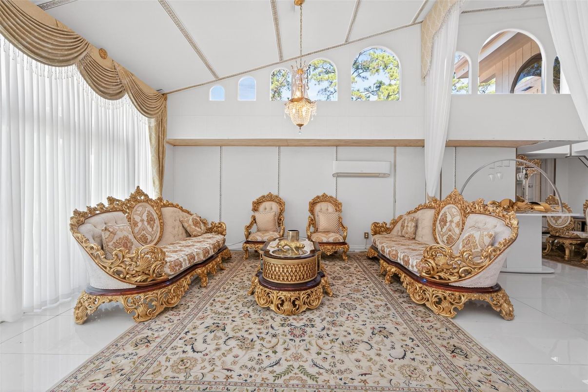 Interior, Living room, Pendant Lights