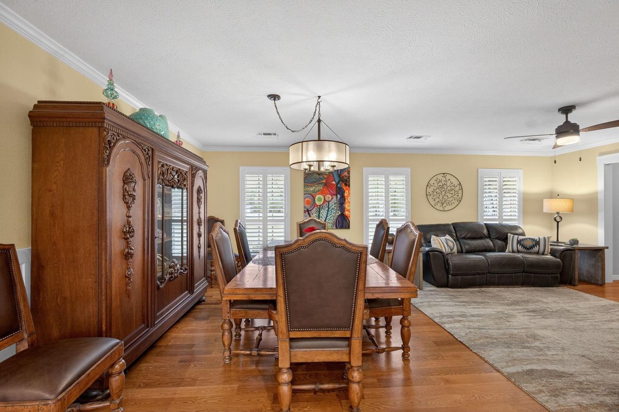 Chandelier, Dining room, Interior, Wood Texture Flooring