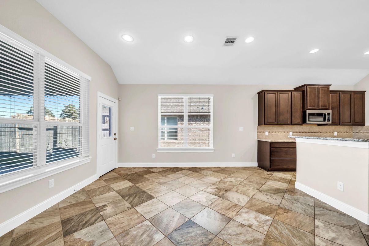 Empty room, Interior, Kitchen, Recessed Lighting
