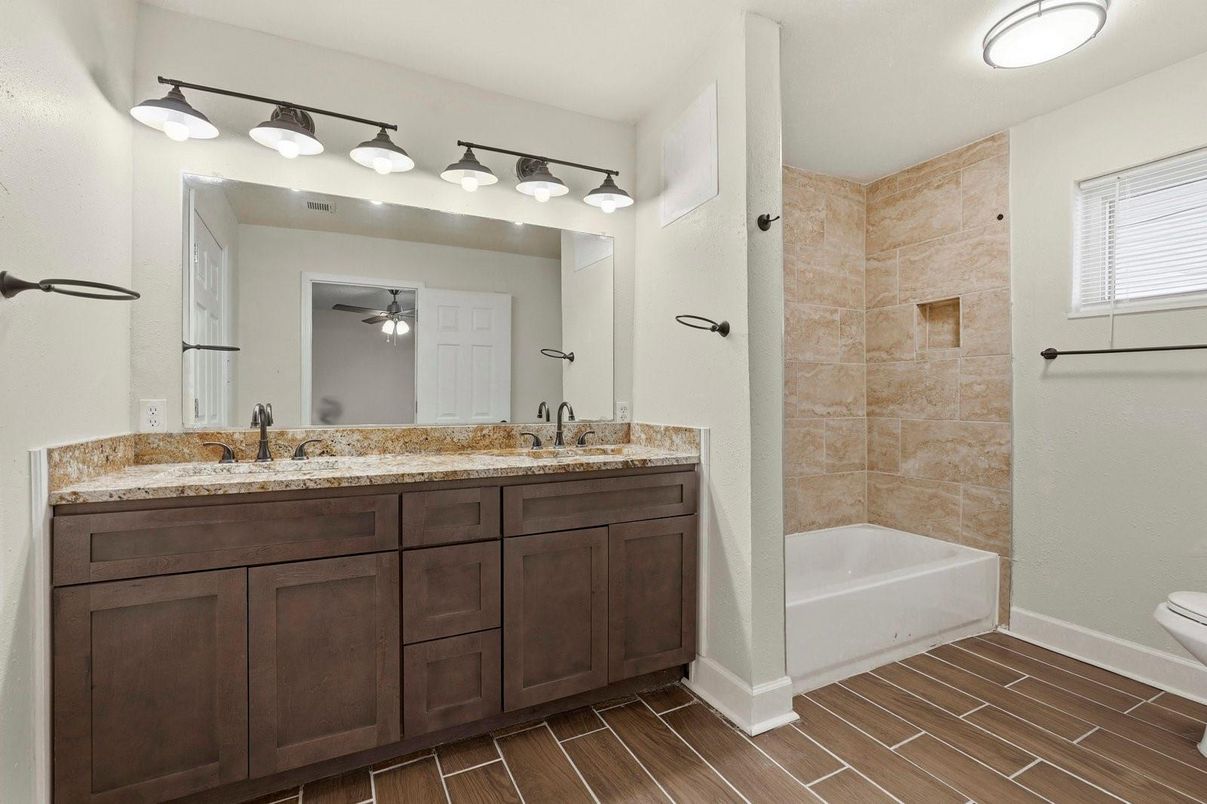 Bathroom, Dual Sink Vanities, Interior, Wood Texture Flooring