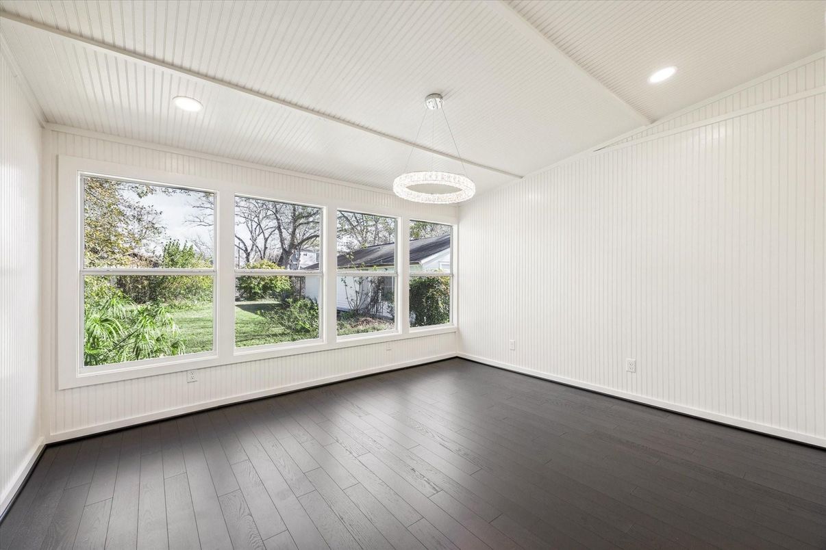Empty room, Interior, Pendant Lights, Recessed Lighting, Wood Texture Flooring