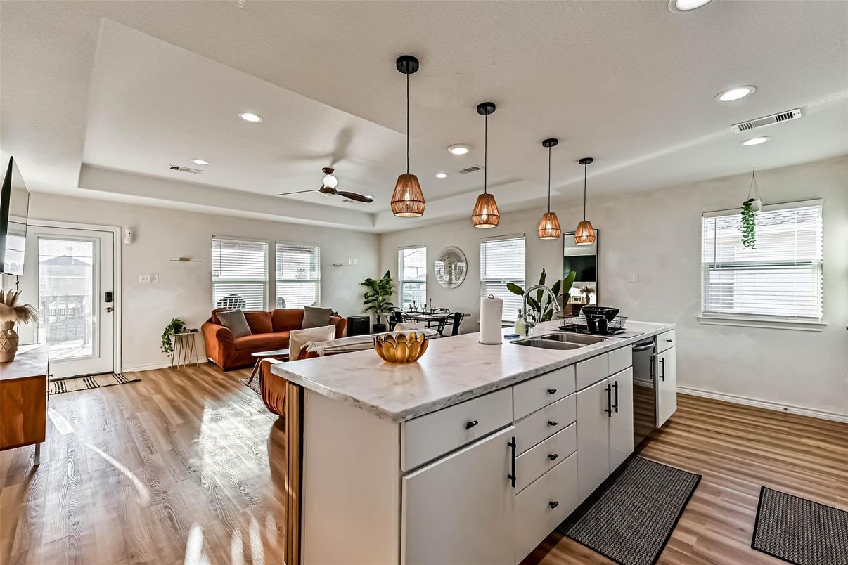 Interior, Kitchen, Living room, Pendant Lights, Recessed Lighting, Wood Texture Flooring